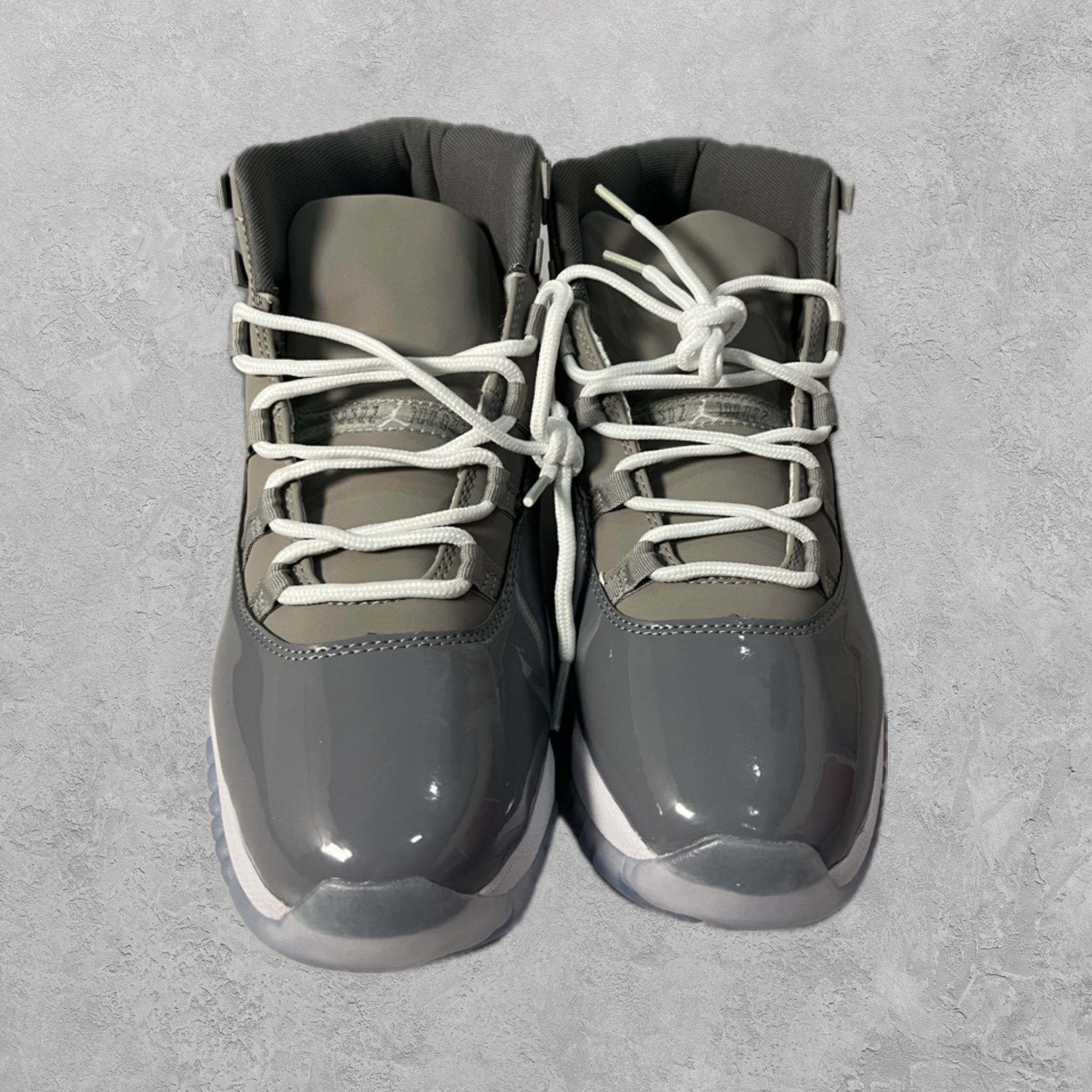 J11 cool grey