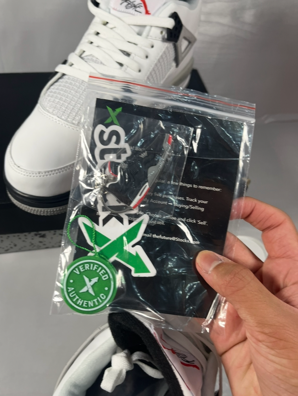 J4 white cements