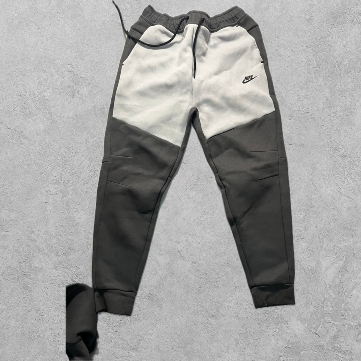 Swoosh anthracite tracksuit